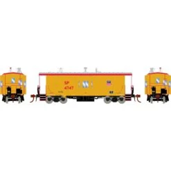 Athearn HO Bay Window Caboose With Lights, UP/SP #4747